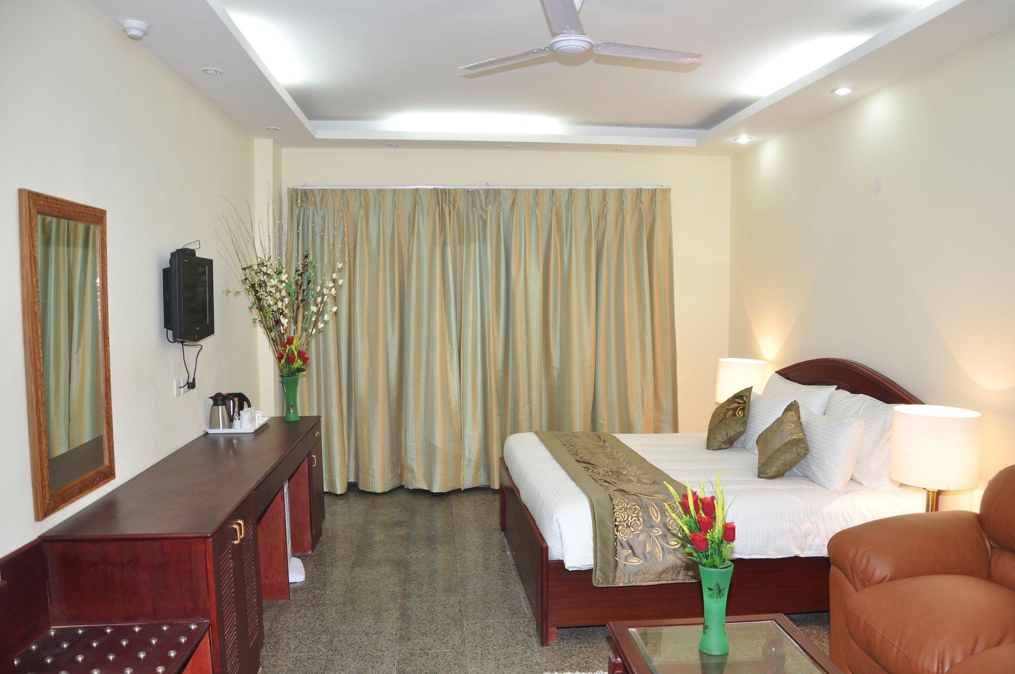 Oyo 367 Hotel Forest Green Νέο Δελχί Εξωτερικό φωτογραφία