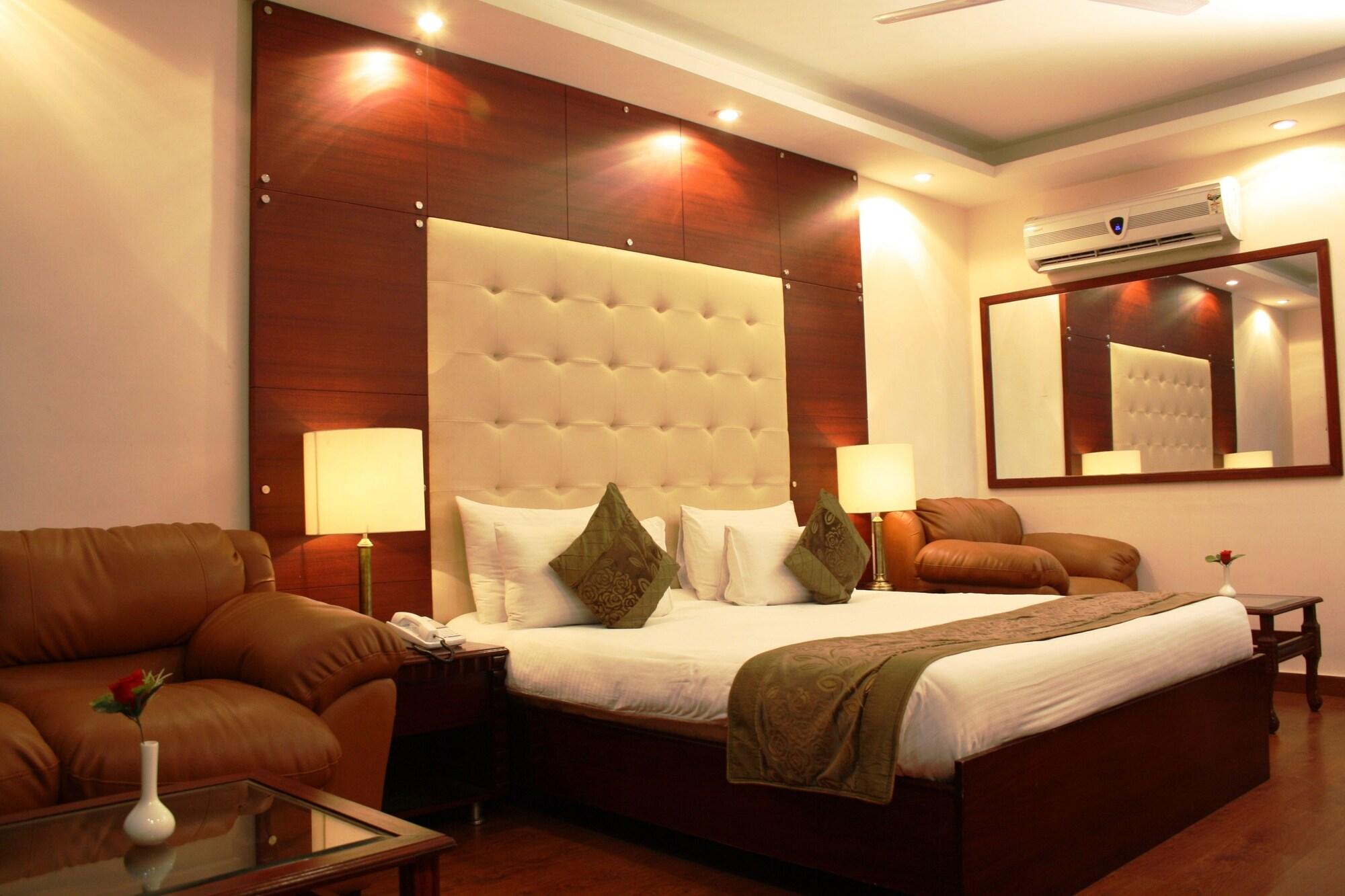 Oyo 367 Hotel Forest Green Νέο Δελχί Εξωτερικό φωτογραφία
