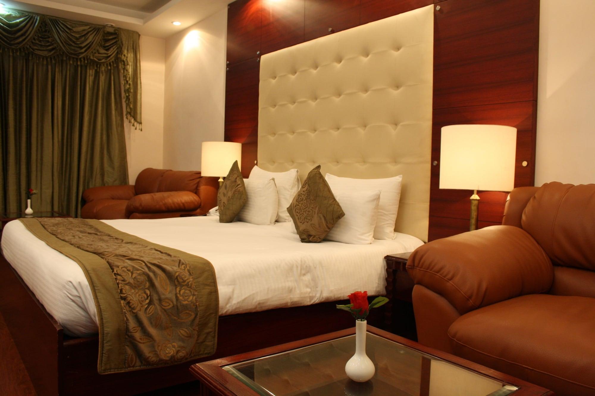 Oyo 367 Hotel Forest Green Νέο Δελχί Εξωτερικό φωτογραφία