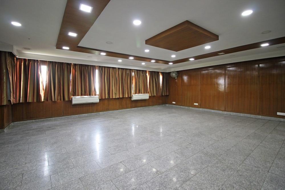 Oyo 367 Hotel Forest Green Νέο Δελχί Εξωτερικό φωτογραφία