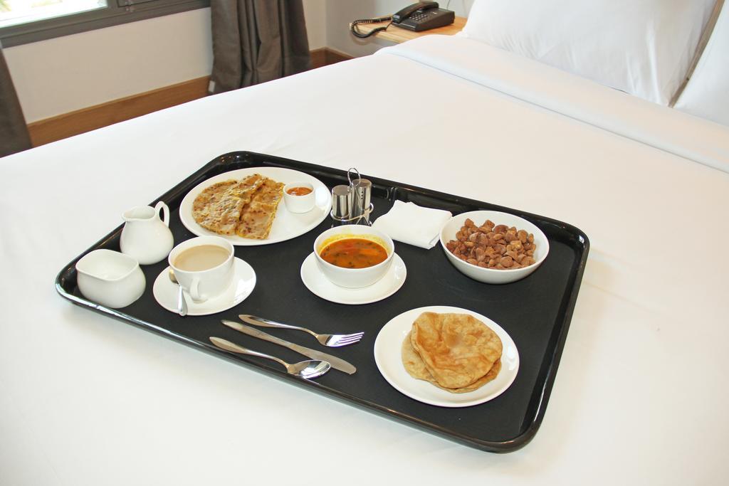 Oyo 367 Hotel Forest Green Νέο Δελχί Εξωτερικό φωτογραφία