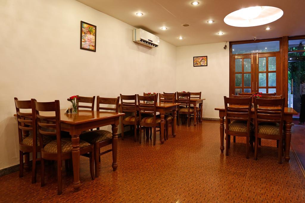 Oyo 367 Hotel Forest Green Νέο Δελχί Εξωτερικό φωτογραφία